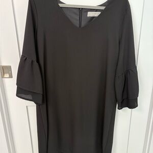 Chic Black Bell Sleeved Dress